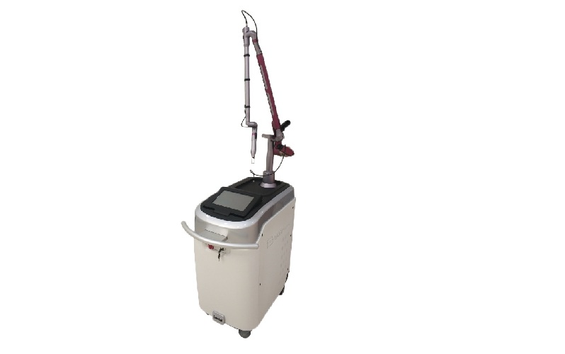 Q-Switched Laser Q3