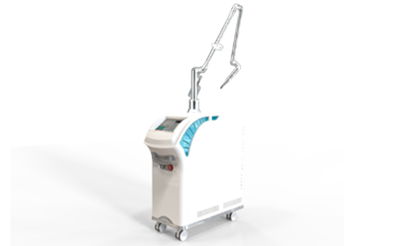 Q-Switched Laser Q4