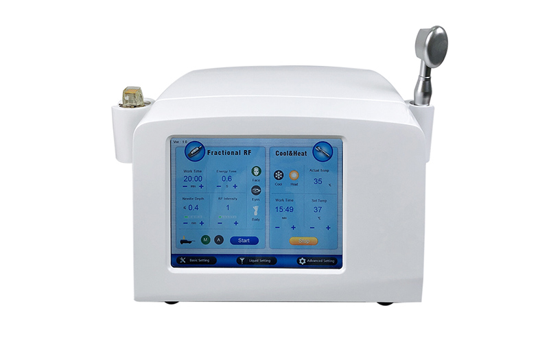 Fractional RF Microneedle