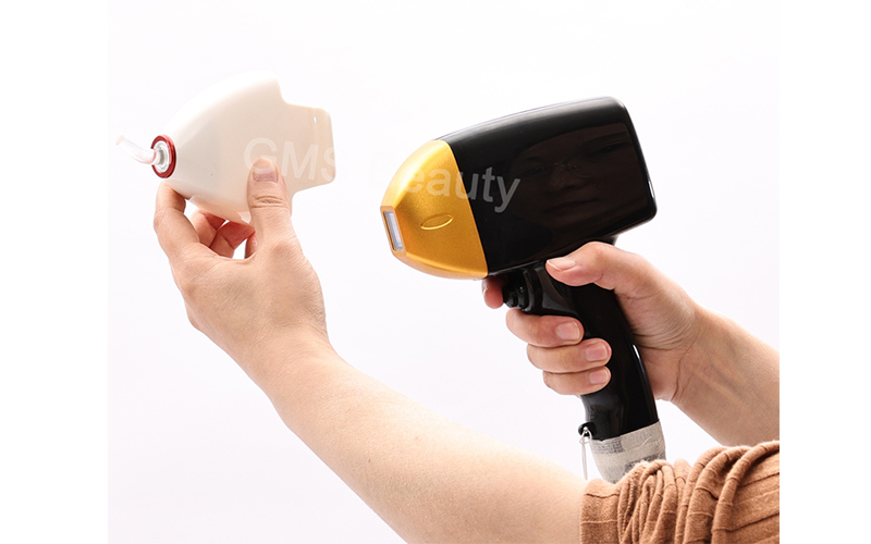 Portable diode laser hair removal machine